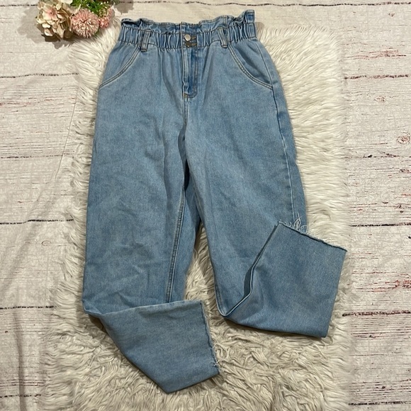 Oak + Fort Elastic Paperbag Raw Hem Straight Leg High Rise Jeans - Picture 2 of 14